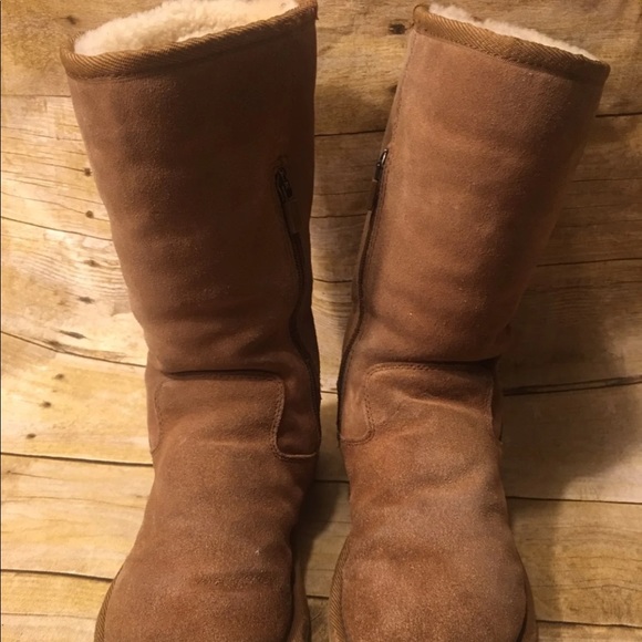 zip up uggs
